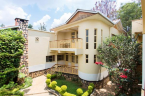 Гостиница Iris Guest House  Кигали